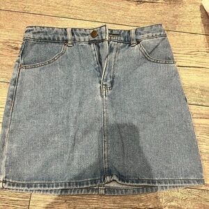 Forever 21 Small Womens Denim Jean Skirt With Pockets Zipper and Button